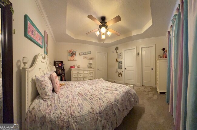 Building Photo - 305 Taylor Elaine Dr