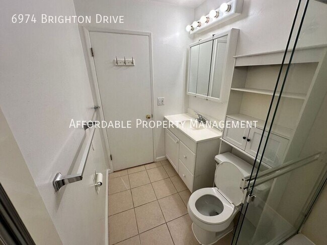 Building Photo - 6974 Brighton Dr
