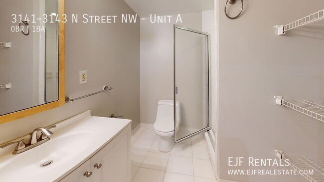 Building Photo - Georgetown Studio Apartment Available NOW!