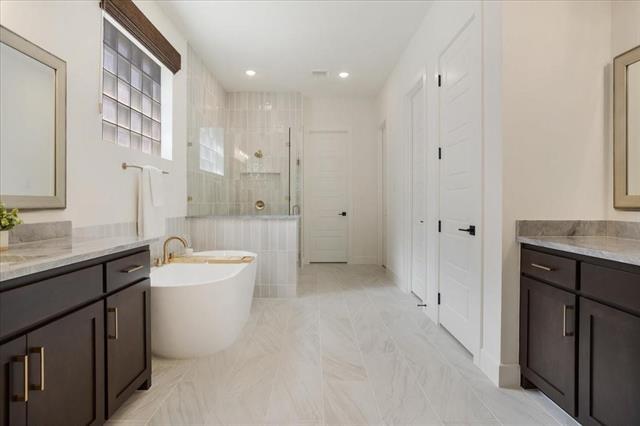 Building Photo - 4800 Muleshoe Ln