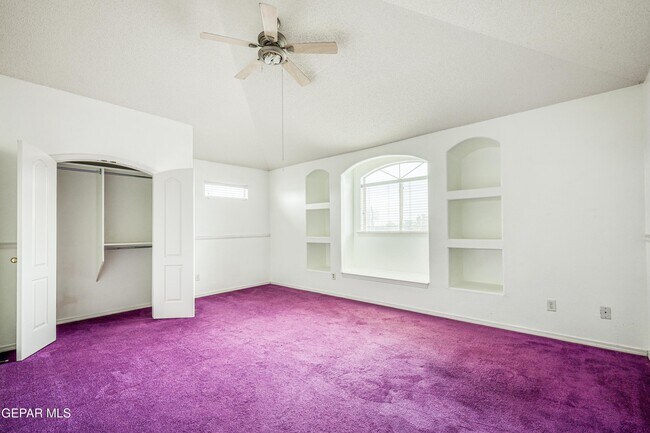 Building Photo - 4733 R L Shoemaker Dr