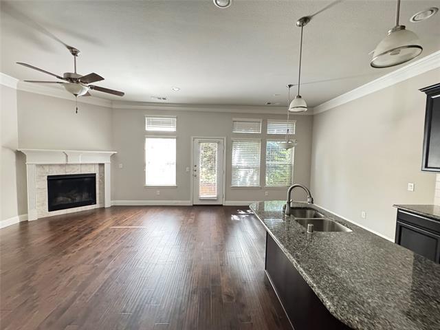 Building Photo - 2669 Sherwood Dr