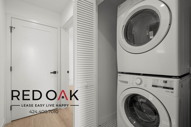 Building Photo - 415 N La Fayette Park Pl