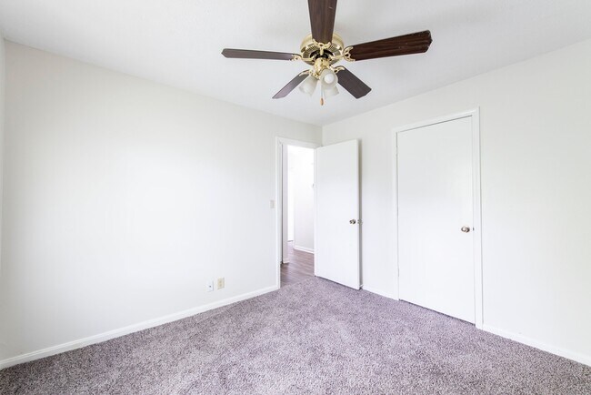 Building Photo - 3BR/1BA Home For Rent in Willow Creek Subdivision