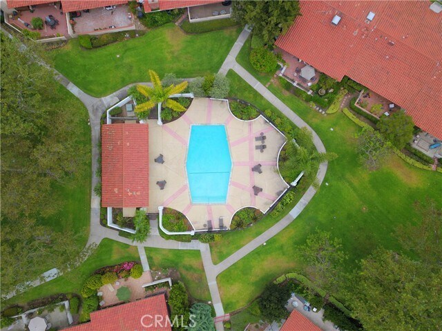 Building Photo - 502 Avenida Largo