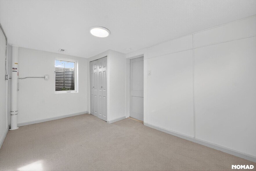 Building Photo - 4325 S Cherokee St