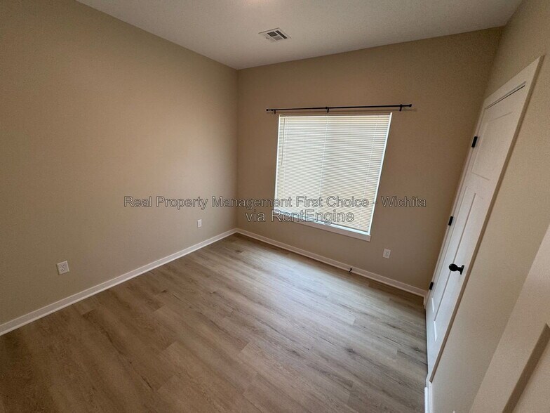 Building Photo - 12502 Northstar