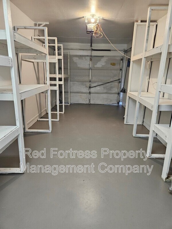 Building Photo - 3718 15th St W
