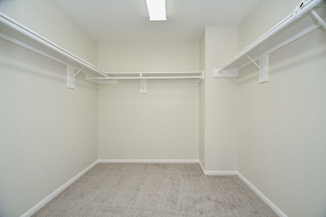 Building Photo - 1115 Eden Park Ln
