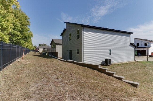 Building Photo - New Construction 3 Bedroom Home!