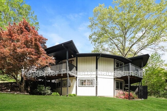 Building Photo - 153 Learner Ct