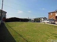 Building Photo - 1514 W 204th St