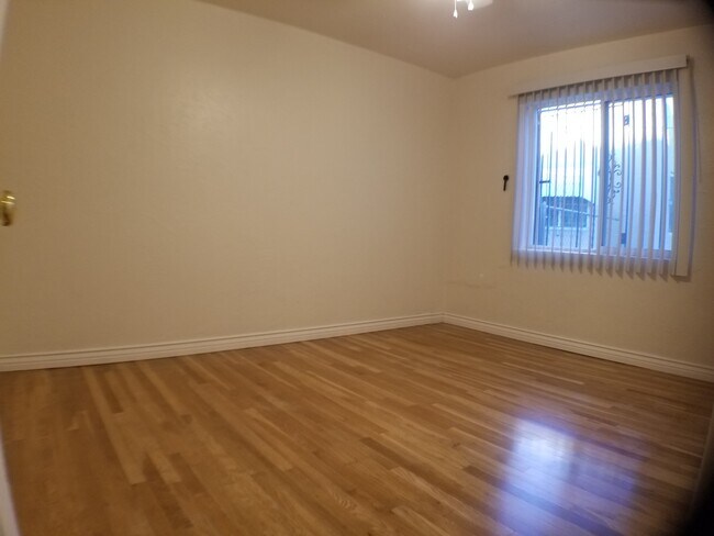bedroom #2 - 1902 Lead Ave SE