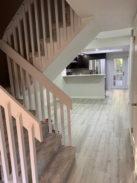 Dining and Kitchen area (view from living room) - 2171 Fox Chase Blvd