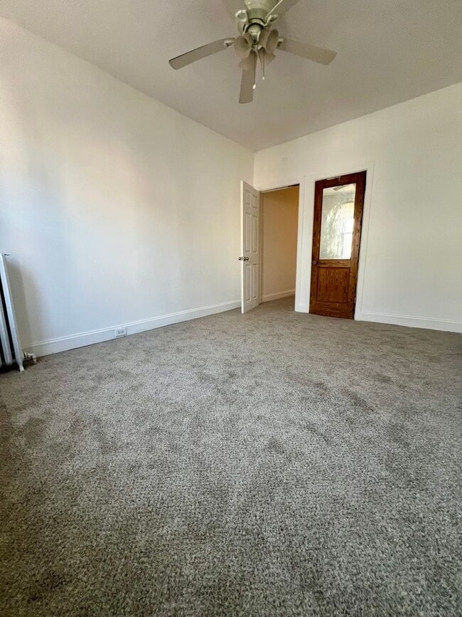 Building Photo - Gorgeous 3-Bedroom Townhome in Allegheny West! Available NOW!