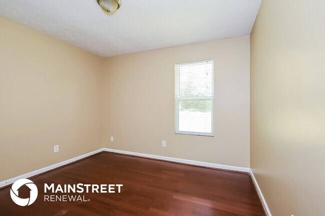 Building Photo - 3246 Fescue Cir