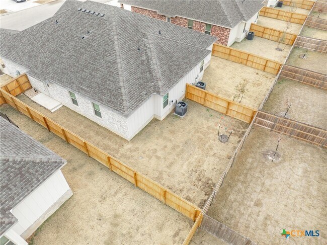 Building Photo - 5219 Rose Gdn Lp