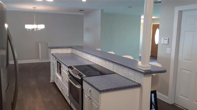 Building Photo - 71 Brookwood Dr