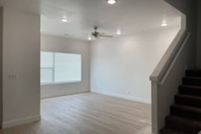 Building Photo - Stunning 3-Bedroom Home in St. George – $2,650/month (Beautiful Views!)