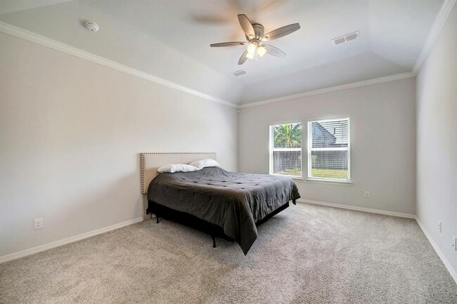 Building Photo - 8914 Milam Grove Dr