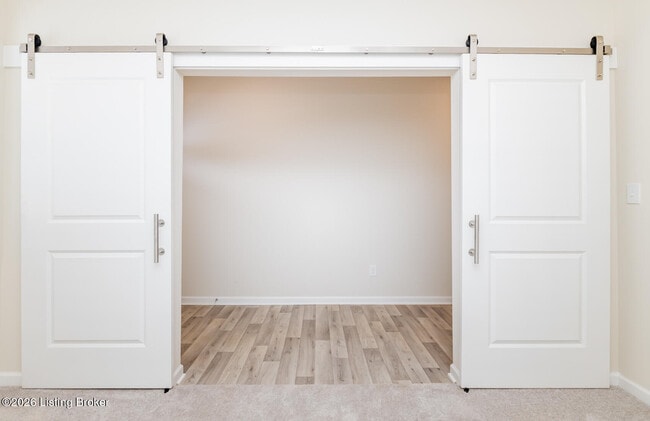 Building Photo - 16903 Aiken Rdg Cir