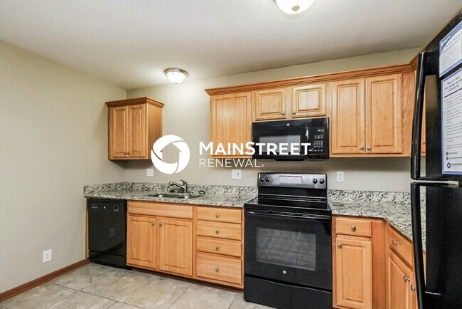 Building Photo - 3 Bedroom Pet-Friendly Home in Pleasant Hill, MO with Main Street Renewal