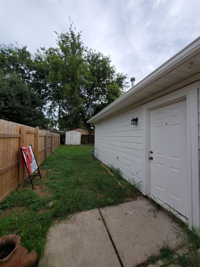 Building Photo - 5319 Cherie Crest Ct