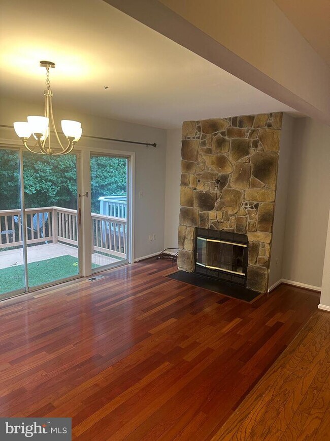 Building Photo - 3816 Wildlife Ln