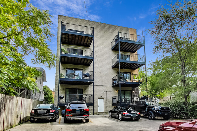 Building Photo - 3332 W Palmer St