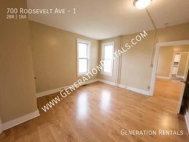 Building Photo - 700 Roosevelt Ave