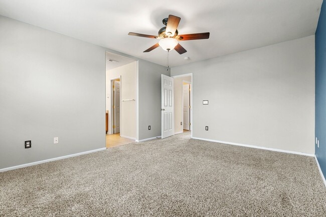 Building Photo - 4028 Kestrel Ct