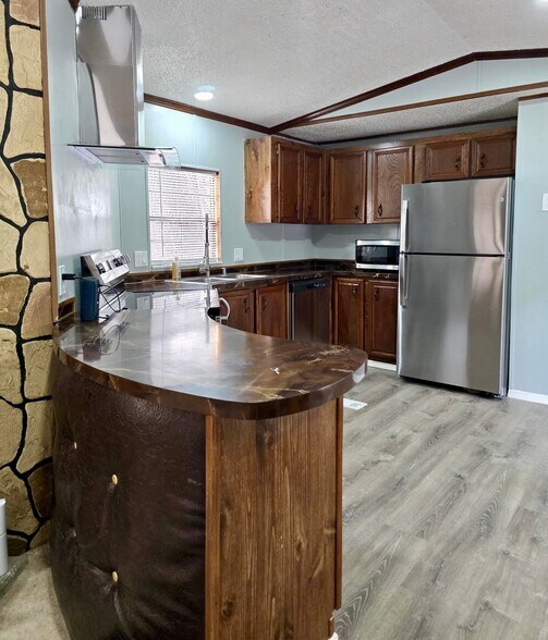 Building Photo - 3149 Anthony Dr