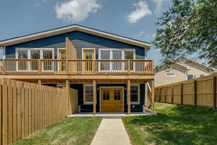 Building Photo - 808 Shelby Ave