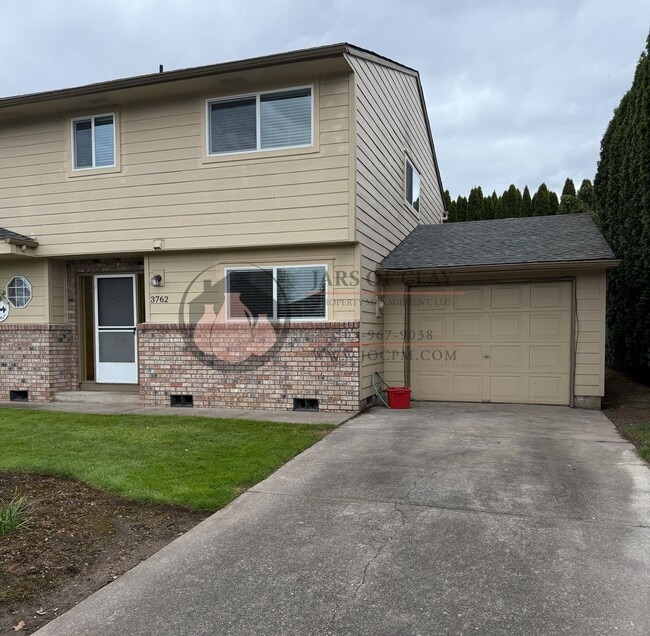 Building Photo - Laura/Bolliger #2022-1085