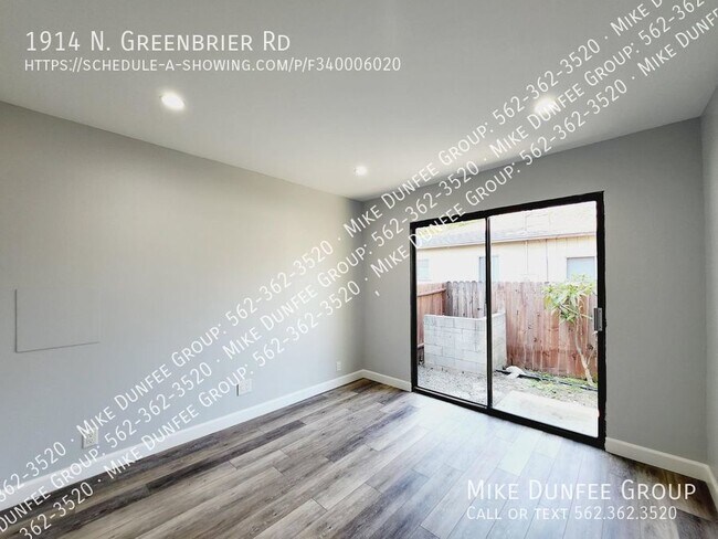 Building Photo - 1914 N Greenbrier Rd
