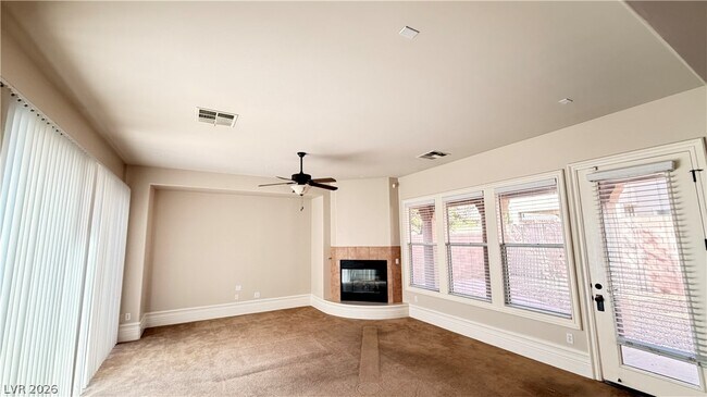 Building Photo - 496 Via Palermo Dr