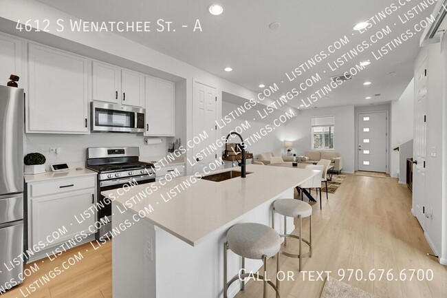 Building Photo - 4612 S Wenatchee St