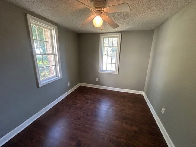 Building Photo - 3530 Beaumont Ave