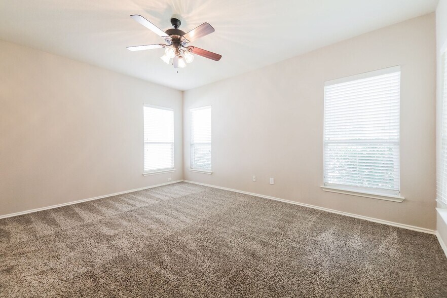 Building Photo - 9915 Wethers Field Cir