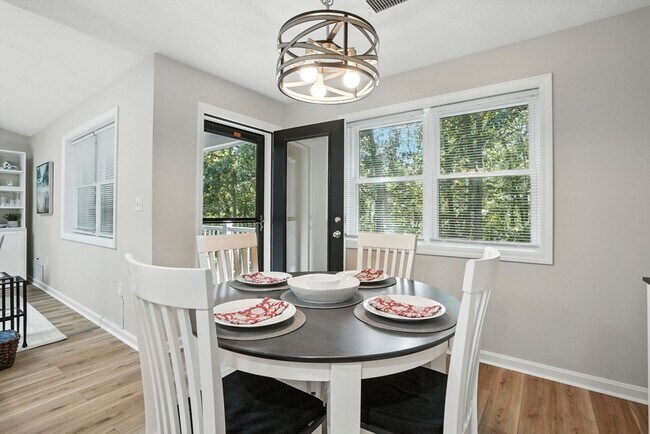 Building Photo - 3503 Tuckers Ln
