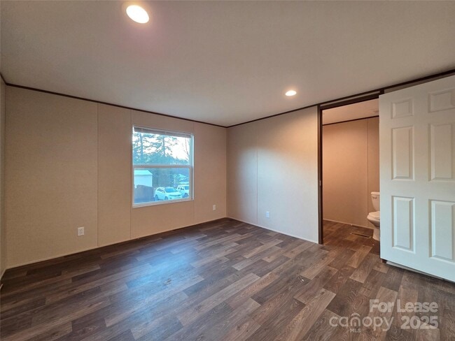 Building Photo - 2329 Rufus Ratchford Rd