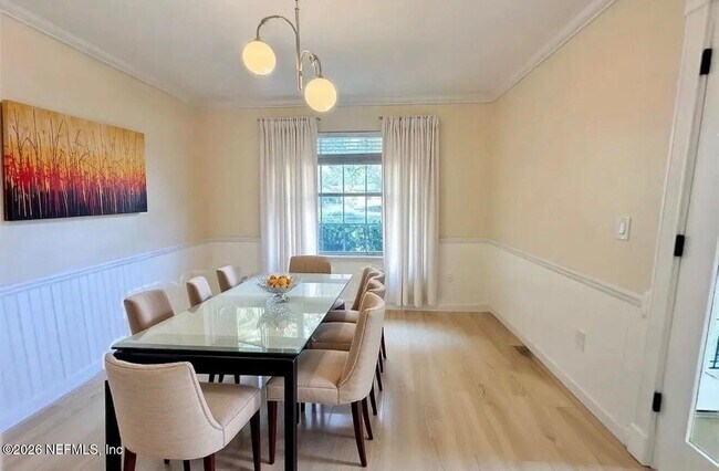 Building Photo - 12558 Glamdring Ct