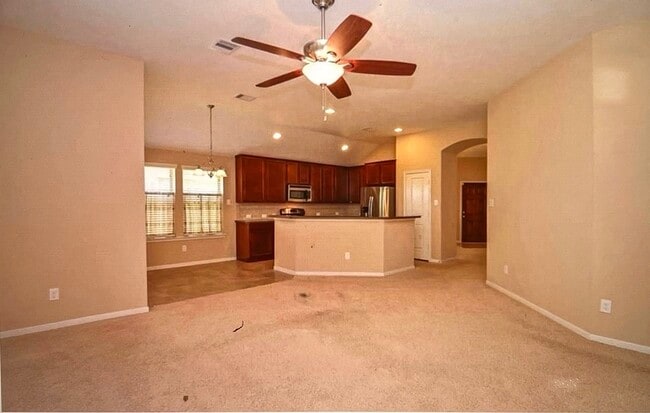 Building Photo - 1707 Stieler Dr