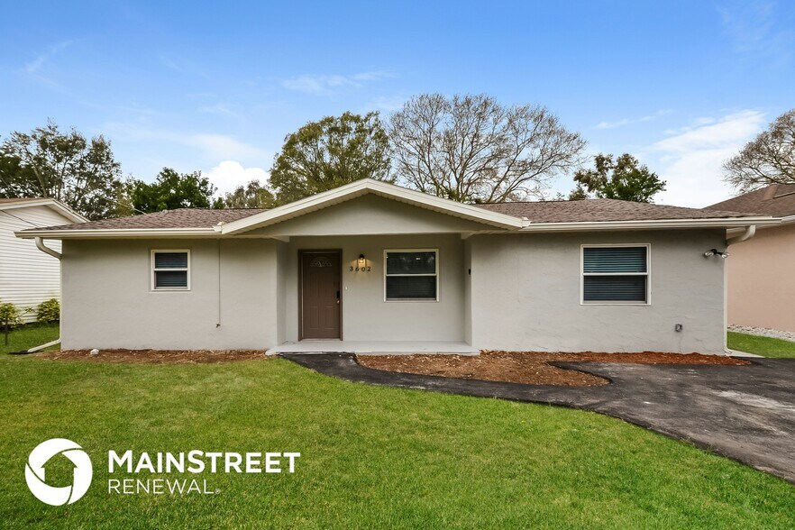 Primary Photo - 3602 Stardust Pl