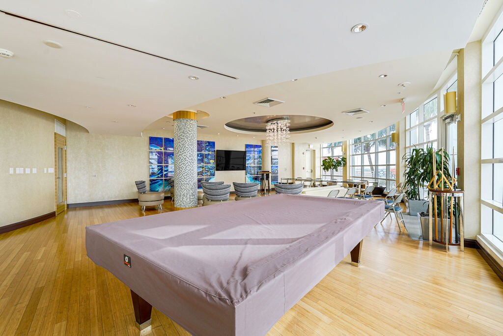 Building Photo - 244 Biscayne Blvd