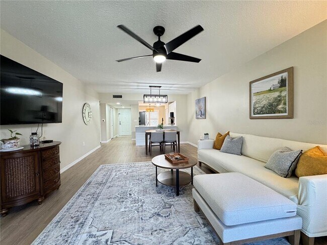 Building Photo - 4110 Ironwood Cir