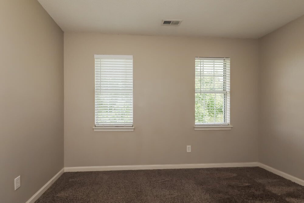 Building Photo - 8129 Vermilion Dr