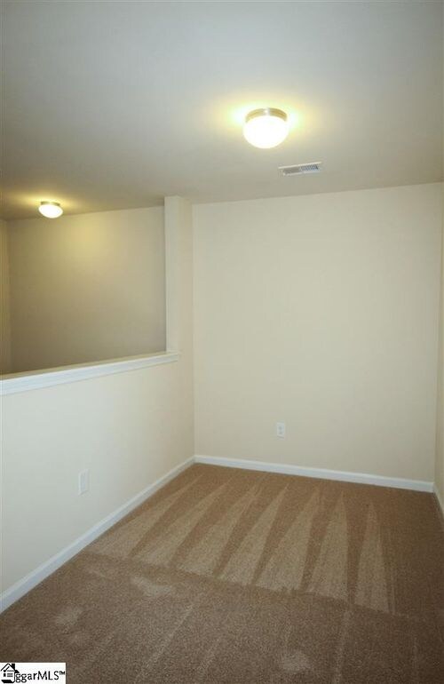 Building Photo - 61 Jones Creek Cir