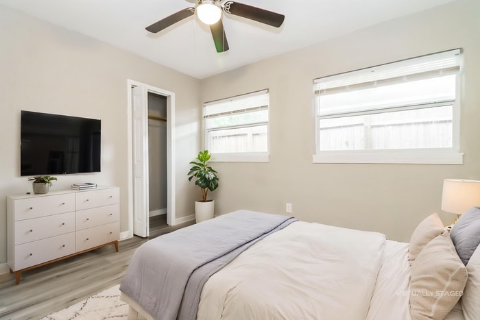 Building Photo - 1161 Russell St