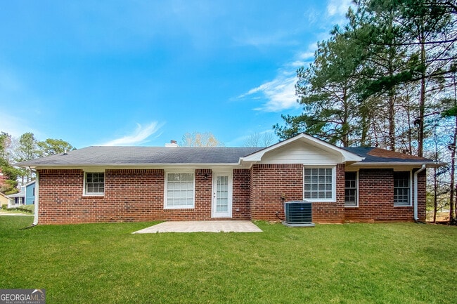 Building Photo - 315 Cornwallis Way